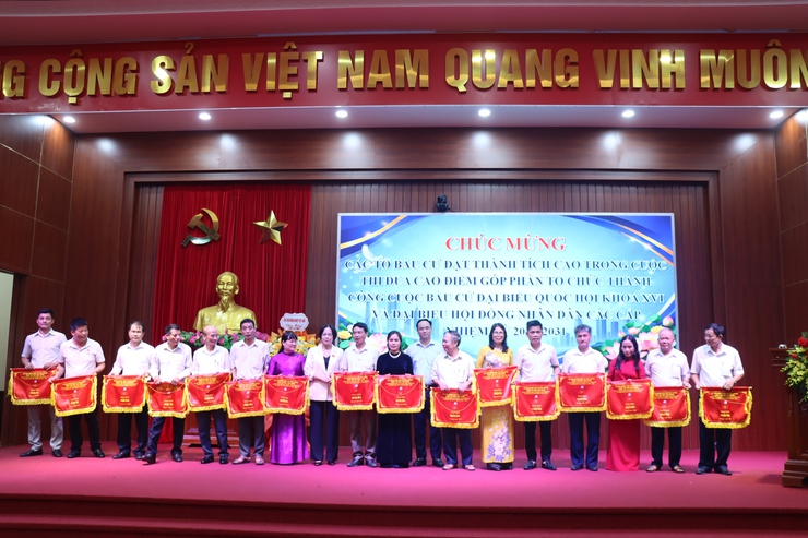 Xã Phú Xuyên: Tổng kết công tác bầu cử đại biểu Quốc hội khóa XVI và đại biểu HĐND các cấp nhiệm kỳ 2026-2031- Ảnh 11.