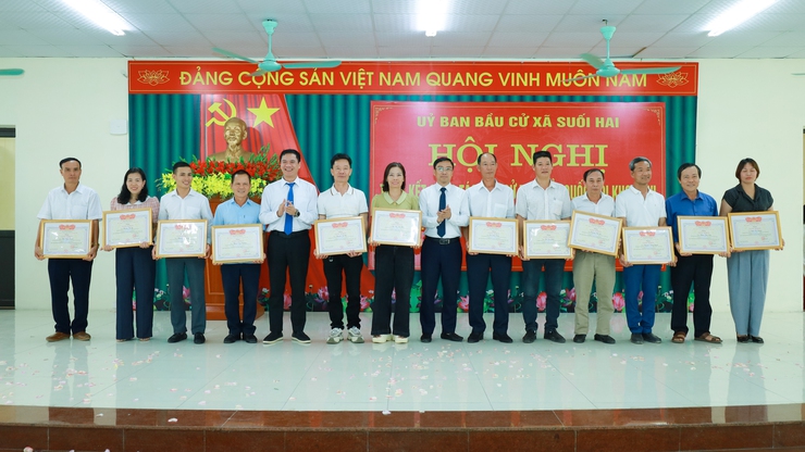 Suối Hai tổng kết công tác bầu cử đại biểu Quốc hội khóa XVI và đại biểu HĐND các cấp nhiệm kỳ 2026–2031- Ảnh 8.