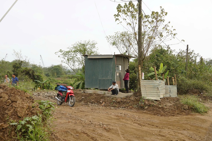 PHƯỜNG THƯỢNG CÁT QUYẾT LIỆT TRIỂN KHAI XỬ LÝ VI PHẠM PHÁP LUẬT VỀ ĐÊ ĐIỀU TRÊN ĐỊA BÀN- Ảnh 1.