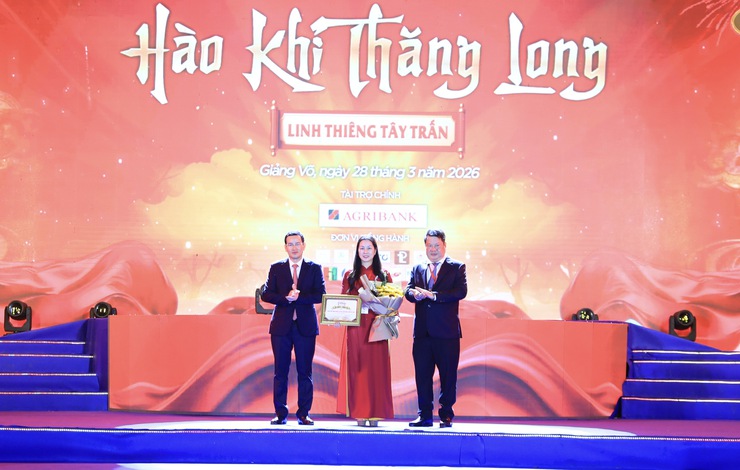 “Hào khí Thăng Long – Linh thiêng Tây trấn”: Hào khí nghìn năm bừng sáng trong kỷ nguyên mới- Ảnh 6.