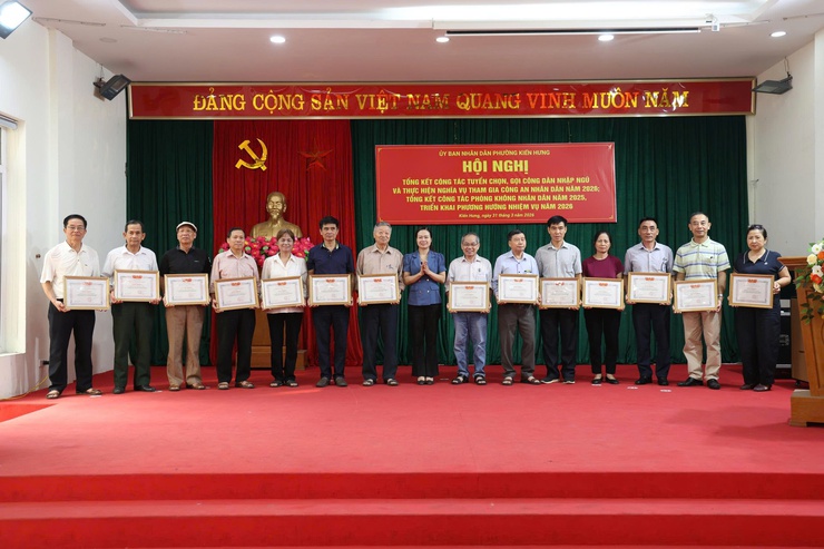 Kiến Hưng hoàn thành toàn diện công tác tuyển quân năm 2026- Ảnh 8.