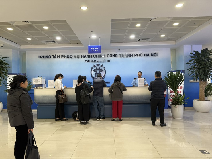 Hà Nội công bố 17 thủ tục hành chính lĩnh vực Thừa phát lại, đẩy mạnh đơn giản hóa và phục vụ người dân, doanh nghiệp- Ảnh 1.