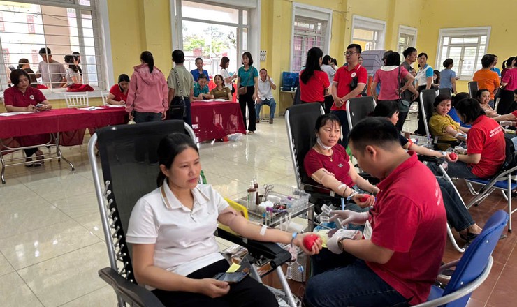 Ngày hội hiến máu tình nguyện xã Vân Đình năm 2026: “Hành trình nhân đạo – Trao nhận yêu thương”- Ảnh 2.