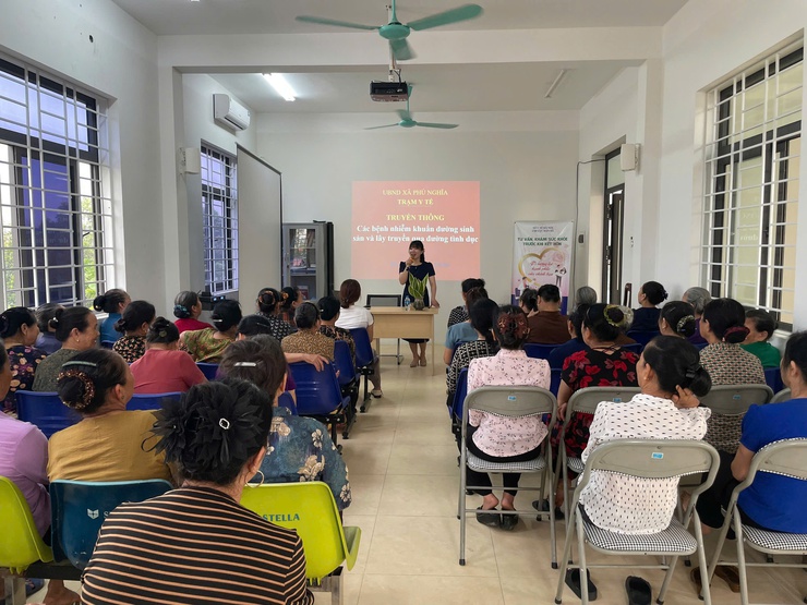 Phú Nghĩa tổ chức 6 lớp truyền thông về sức khỏe sinh sản- Ảnh 4.