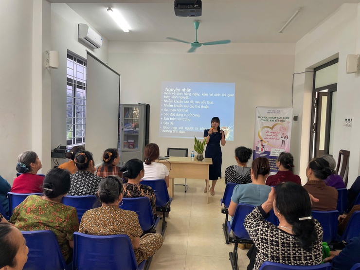 Phú Nghĩa tổ chức 6 lớp truyền thông về sức khỏe sinh sản- Ảnh 3.