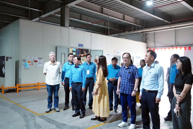 Tổng Liên đoàn Lao động Việt Nam thăm, làm việc tại Công ty TNHH K+K Fashion- Ảnh 8.