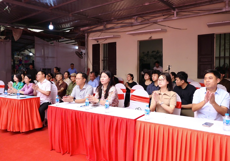 Phú Nghĩa ra mắt mô hình “Chợ thông minh 4.0 - không dùng tiền mặt”- Ảnh 2.