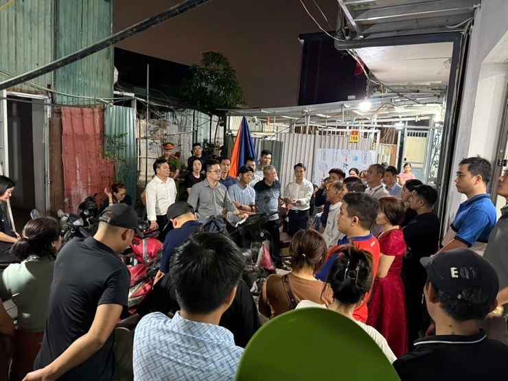 Phường Từ Liêm tổ chức cưỡng chế công trình vi phạm, bảo đảm tiến độ dự án hồ điều hoà Phú Đô

- Ảnh 5.