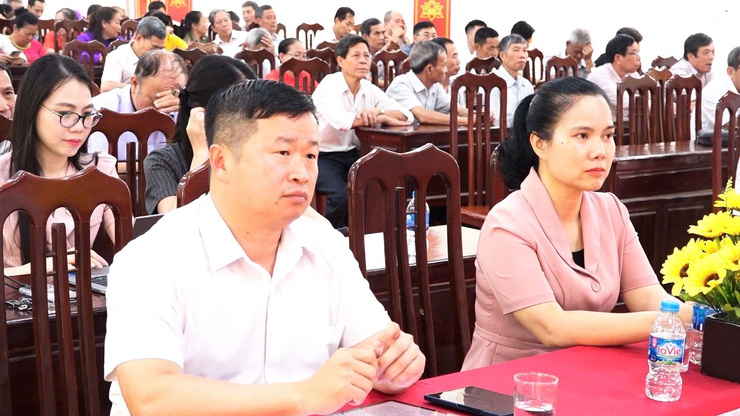 DÂN HÒA: ĐỐI THOẠI DÂN CHỦ, XÂY DỰNG ĐỜI SỐNG VĂN HÓA CƠ SỞ VỮNG MẠNH- Ảnh 2.