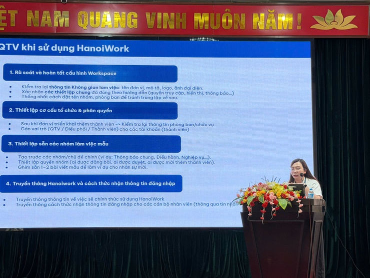  Dân Hòa tập huấn hệ thống HanoiWork: Bước đệm chuyển đổi số tại cơ sở- Ảnh 2.