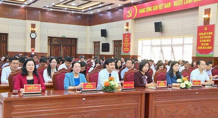 ỦY BAN MTTQ THÀNH PHỐ HÀ NỘI QUÁN TRIỆT NGHỊ QUYẾT 02-NQ/TW VÀ TỔNG KẾT CÔNG TÁC BẦU CỬ NHIỆM KỲ 2026-2031- Ảnh 4.