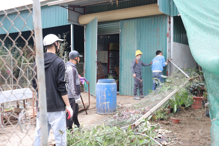Phú Nghĩa: Nhiều hộ gia đình tự nguyện bàn giao mặt bằng góp phần đẩy nhanh tiến độ thực hiện Dự án cải tạo, nâng cấp Quốc lộ 6 đoạn Ba La – Xuân Mai- Ảnh 2.