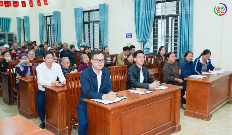 Quốc Oai tổ chức hội nghị tuyên truyền, phổ biến chính sách bồi thường, hỗ trợ GPMB dự án mở rộng Nghĩa trang Nhân dân- Ảnh 1.