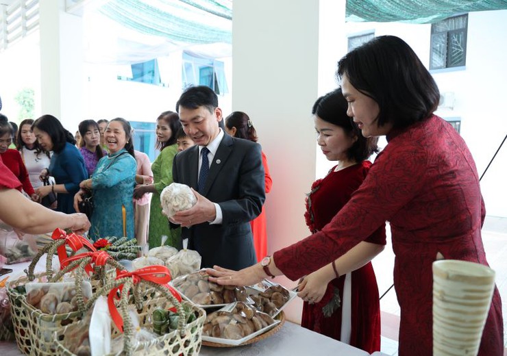 Hội LHPN xã Xuân Mai kỷ niệm 116 năm Ngày Quốc tế Phụ nữ 8/3 và 1896 năm Khởi nghĩa Hai Bà Trưng- Ảnh 11.