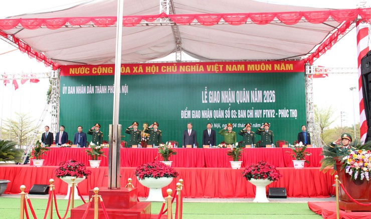 Tự hào tuổi trẻ Hòa Lạc: 100% tân binh viết đơn tình nguyện lên đường nhập ngũ- Ảnh 1.