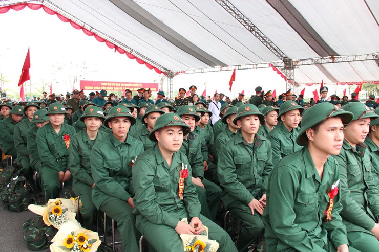 Tự hào tuổi trẻ Hòa Lạc: 100% tân binh viết đơn tình nguyện lên đường nhập ngũ- Ảnh 8.