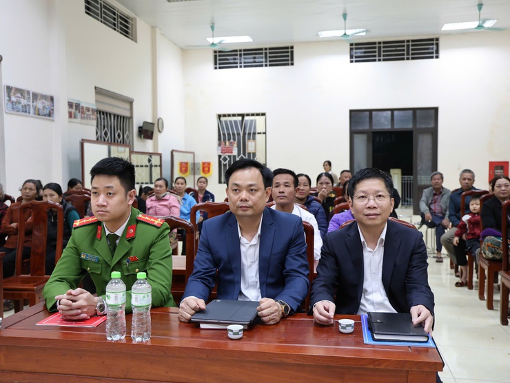 Hội nghị tiếp xúc cử tri với những người ứng cử đại biểu HĐND xã Tam Hưng nhiệm kỳ 2026 – 2031 (Đơn vị Bầu cử số 5)- Ảnh 3.