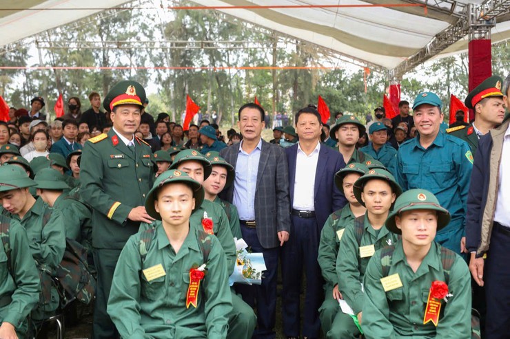 XÃ YÊN LÃNG THAM DỰ LỄ GIAO, NHẬN QUÂN NĂM 2026- Ảnh 4.