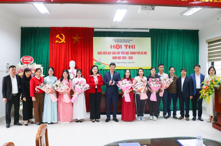 Khai mạc Hội thi giáo viên dạy giỏi tiểu học cấp thành phố Hà Nội, năm học 2025-2026- Ảnh 4.