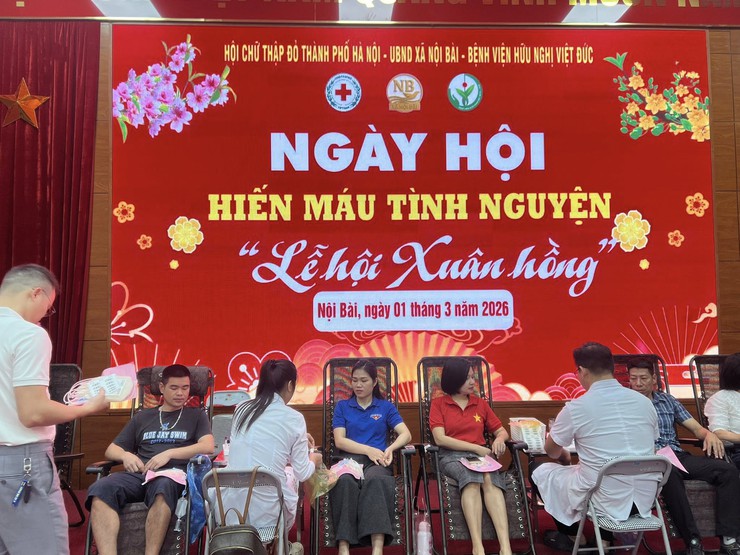 "NGÀY HỘI XUÂN HỒNG" XÃ NỘI BÀI NĂM 2026 TIẾP NHẬN 331 ĐƠN VỊ MÁU AN TOÀN- Ảnh 4.