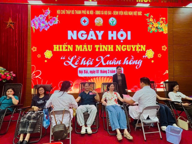"NGÀY HỘI XUÂN HỒNG" XÃ NỘI BÀI NĂM 2026 TIẾP NHẬN 331 ĐƠN VỊ MÁU AN TOÀN- Ảnh 10.