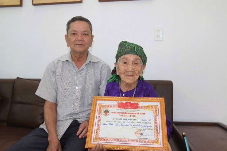 Xã Yên Xuân Cụ bà 102 tuổi vẫn hồi hộp đợi ngày bầu cử- Ảnh 1.