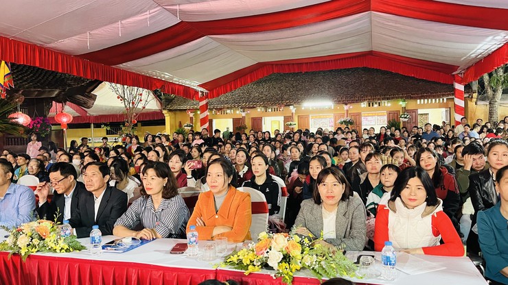 Rực rỡ đêm văn nghệ chào mừng Lễ hội Đình làng Tường Phiêu Xuân Bính Ngọ 2026- Ảnh 5.