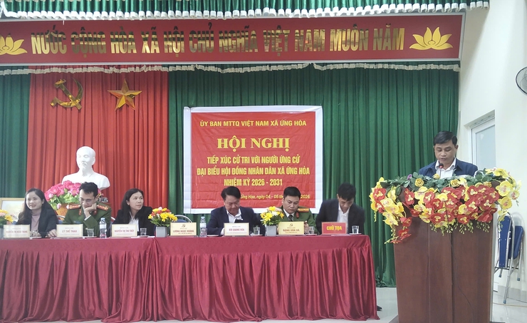 ỨNG HOÀ TỔ CHỨC HỘI NGHỊ TIẾP XÚC CỬ TRI TẠI ĐƠN VỊ BẦU CỬ SỐ 1, 2, 4 VÀ 5.- Ảnh 3.