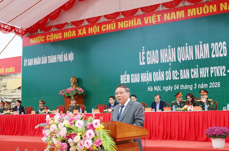 603 thanh niên khu vực phòng thủ số 2 Phúc Thọ lên đường nhập ngũ- Ảnh 1.