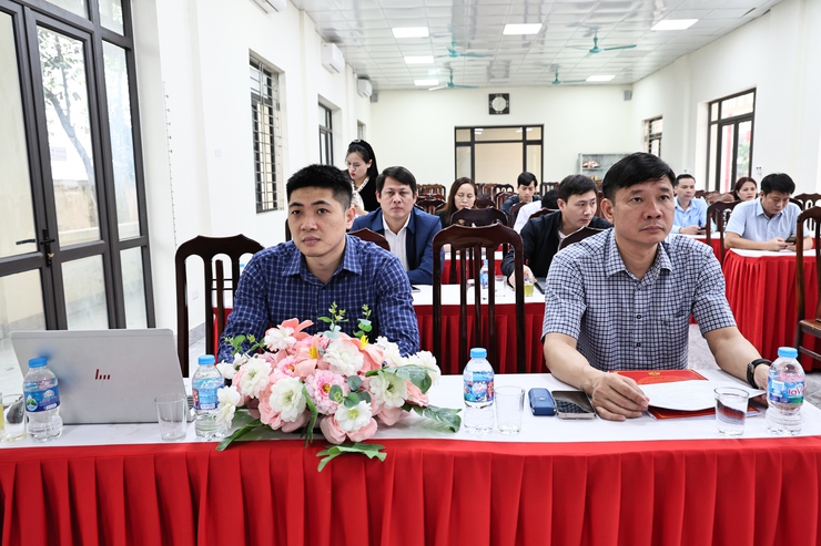  XÃ HOÀ XÁ TIẾP SÓNG HỘI NGHỊ TRỰC 
TUYẾN GIAO BAN CƠ SỞ THÁNG 02/2026- Ảnh 1.