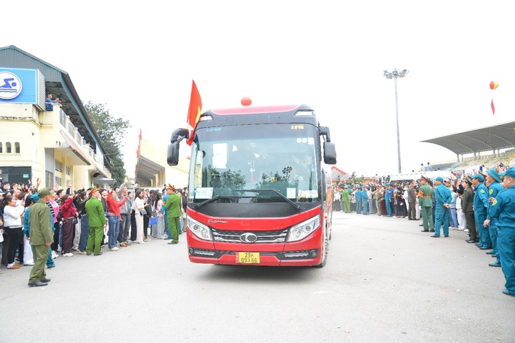 Rộn ràng ngày Hội tòng quân miền đất Xứ Đoài- Ảnh 15.