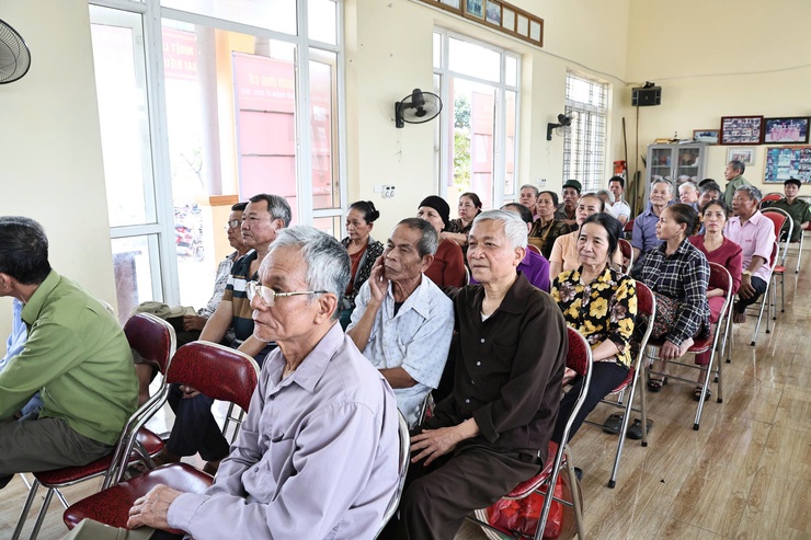 ỨNG CỬ VIÊN ĐƠN VỊ BẦU CỬ SỐ 03 XÃ HOÀ XÁ 
HOÀN THÀNH TIẾP XÚC CỬ TRI VẬN ĐỘNG BẦU CỬ- Ảnh 9.