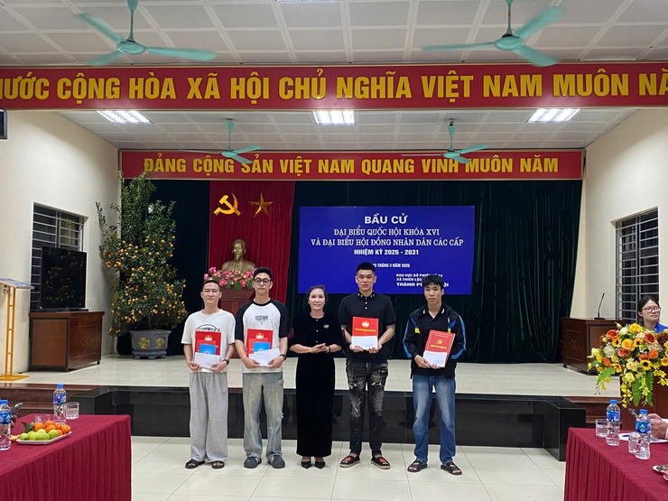 MTTQ và các đoàn thể xã Thiên Lộc gặp mặt, động viên tân binh lên đường nhập ngũ năm 2026- Ảnh 17.