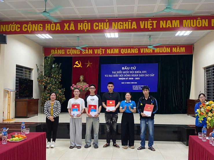 MTTQ và các đoàn thể xã Thiên Lộc gặp mặt, động viên tân binh lên đường nhập ngũ năm 2026- Ảnh 8.