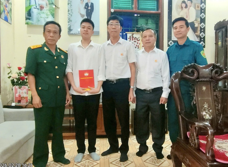MTTQ và các đoàn thể xã Thiên Lộc gặp mặt, động viên tân binh lên đường nhập ngũ năm 2026- Ảnh 14.