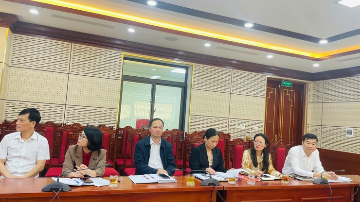 Đảng uỷ xã Phúc Thọ tiếp sóng Hội nghị Hà Nội giao ban công tác tháng 2, triển khai nhiệm vụ trọng tâm tháng 3/2026- Ảnh 4.