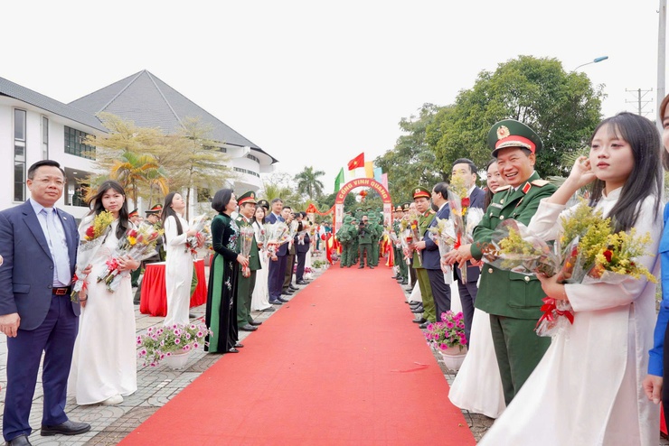 UBND xã Thiên Lộc tổ chức hội nghị động viên công dân lên đường thực hiện nghĩa vụ quân sự và tham gia nghĩa vụ Công an nhân dân năm 2026- Ảnh 33.