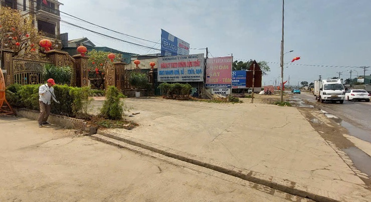 Phú Nghĩa: Nhiều hộ gia đình tự nguyện bàn giao mặt bằng góp phần đẩy nhanh tiến độ thực hiện Dự án cải tạo, nâng cấp Quốc lộ 6 đoạn Ba La – Xuân Mai- Ảnh 5.