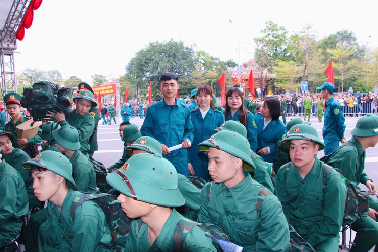 Xã Phú Nghĩa: 52 công dân ưu tú lên đường thực hiện nghĩa vụ thiêng liêng với Tổ quốc- Ảnh 15.