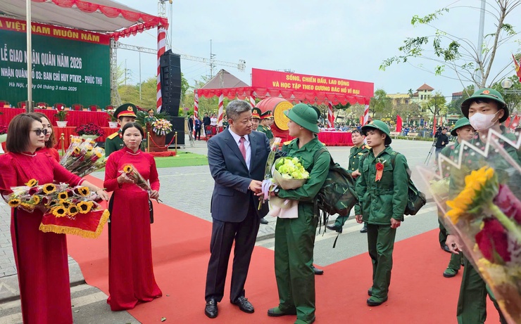 Xã Phú Nghĩa: 52 công dân ưu tú lên đường thực hiện nghĩa vụ thiêng liêng với Tổ quốc- Ảnh 16.