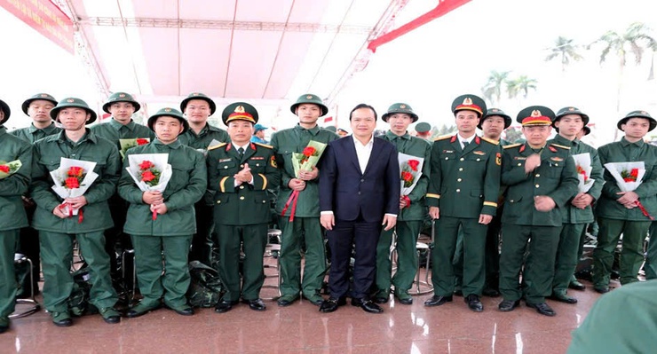 THANH NIÊN PHƯỜNG ĐÔNG NGẠC PHẤN KHỞI LÊN ĐƯỜNG NHẬP NGŨ BẢO VỆ TỔ QUỐC.- Ảnh 6.