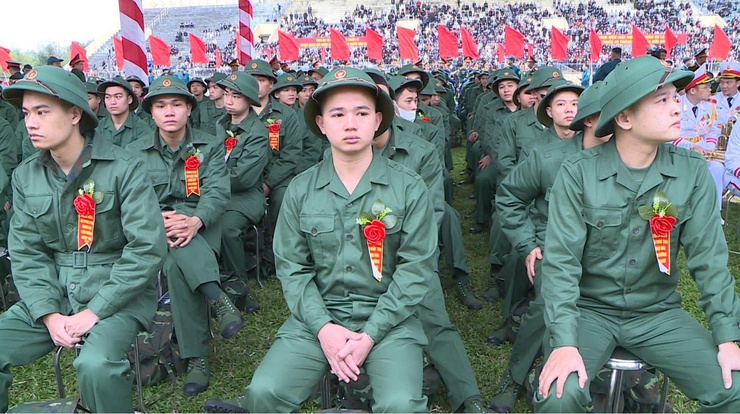 Lễ giao nhận quân năm 2026 - Điểm giao nhận quân số 2 Ban Chỉ huy phòng thủ khu vực 2 - Phúc Thọ- Ảnh 4.