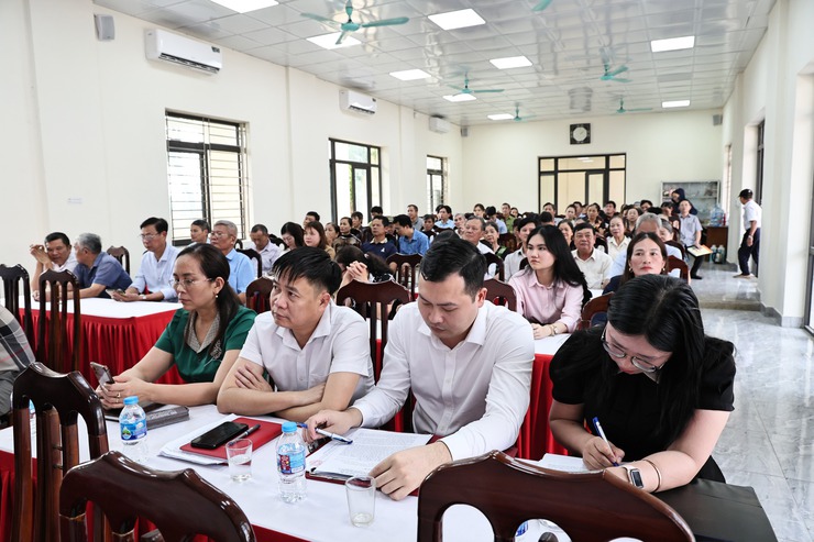 HÒA XÁ THAM DỰ HỘI NGHỊ TRỰC TUYẾN TIẾP XÚC CỬ TRI VỚI ỨNG CỬ VIÊN ĐẠI BIỂU QUỐC HỘI KHÓA XVI- Ảnh 3.