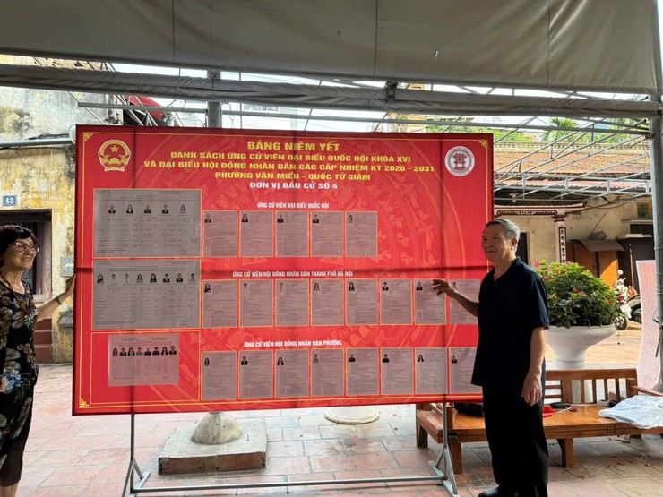 PHƯỜNG VĂN MIẾU – QUỐC TỬ GIÁM: NIÊM YẾT DANH SÁCH NGƯỜI ỨNG CỬ TẠI 32 KHU VỰC BỎ PHIẾU- Ảnh 11.