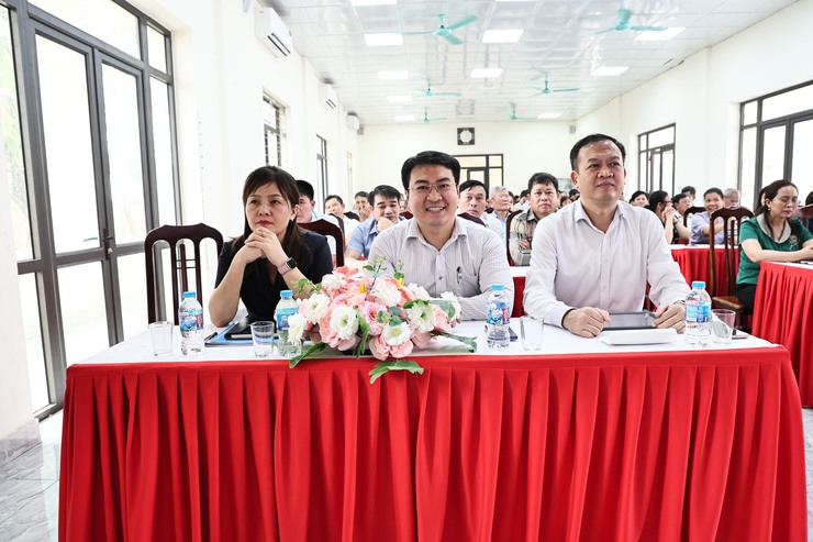 HÒA XÁ THAM DỰ HỘI NGHỊ TRỰC TUYẾN TIẾP XÚC CỬ TRI VỚI ỨNG CỬ VIÊN ĐẠI BIỂU QUỐC HỘI KHÓA XVI- Ảnh 2.