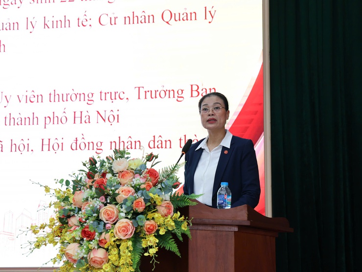 Các ứng cử viên đại biểu HĐND thành phố Hà Nội - đơn vị bầu cử số 20 vận động bầu cử- Ảnh 3.