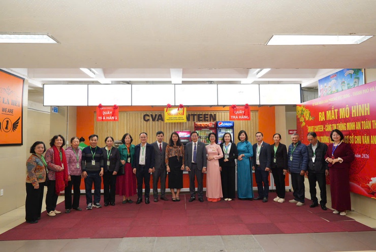 Phường Việt Hưng tiếp tục cho ra mắt mô hình “Smart Canteen” tại 03 cơ sở giáo dục- Ảnh 12.