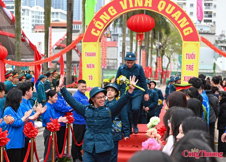 Ngày hội tuổi trẻ lên đường bảo vệ Tổ quốc- Ảnh 4.
