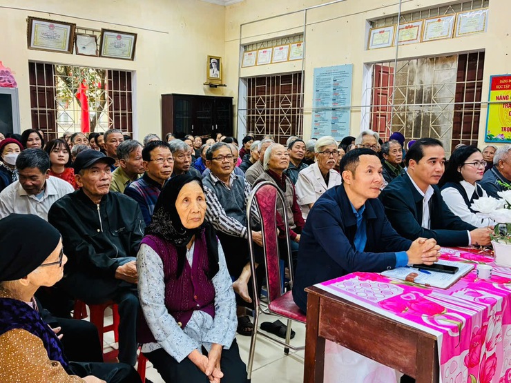 Hội nghị tiếp xúc cử tri với người ứng cử đại biểu HĐND xã Phúc Lộc, nhiệm kỳ 2026-2031, đơn vị bầu cử số 3- Ảnh 4.