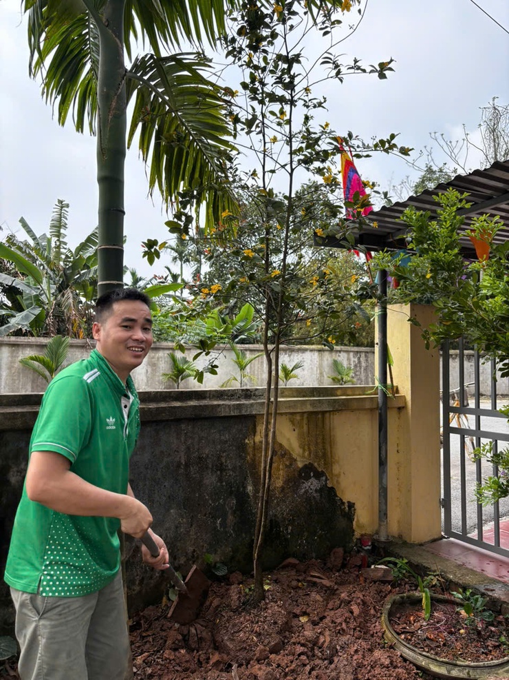 Lan tỏa nét đẹp cộng đồng từ Tết trồng cây “Đời đời nhớ ơn Bác Hồ” tại cụm dân cư xóm 4, tổ dân phố Phương Bản- Ảnh 2.